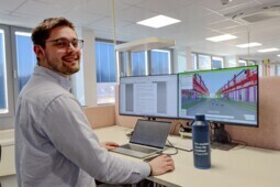 Vergrößern Projektingenieur Sebastian