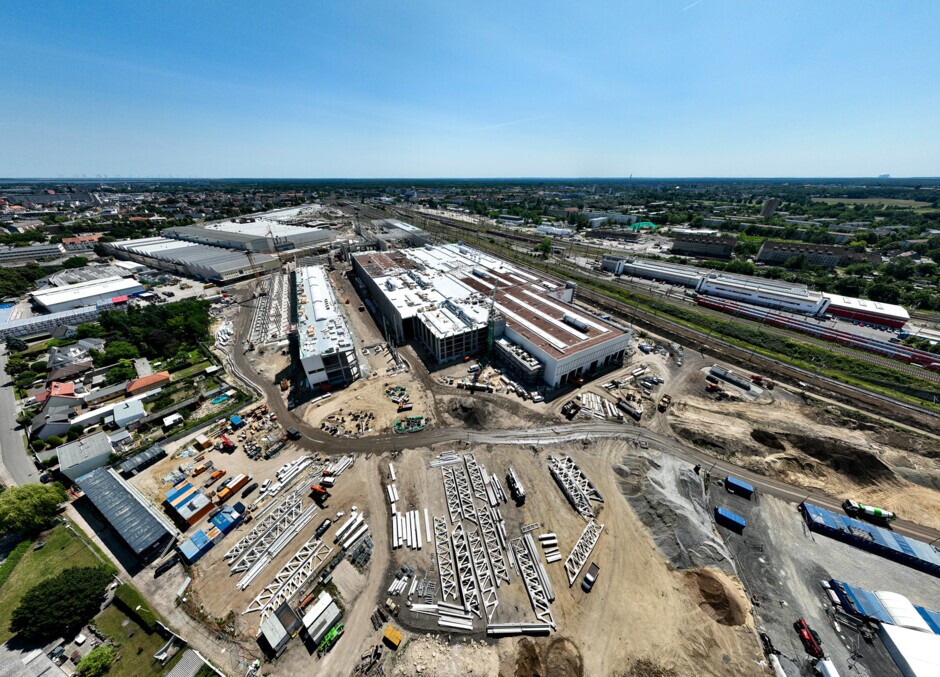 Drohnenbild der Halle 1 (Stand Juni 2025)