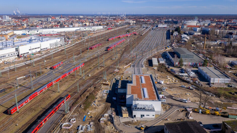Drohnenblick über den Bahnhof Cottbus Drohnenblick über den Bahnhof Cottbus